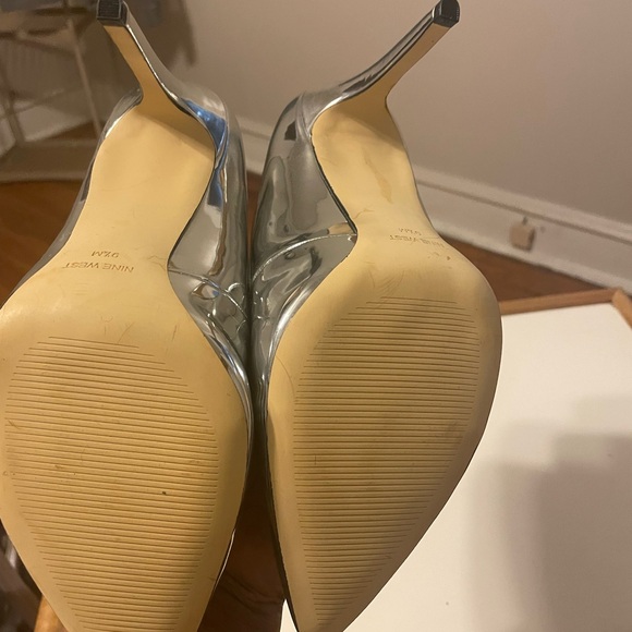 Nine West Silver Pumps - Picture 6 of 6